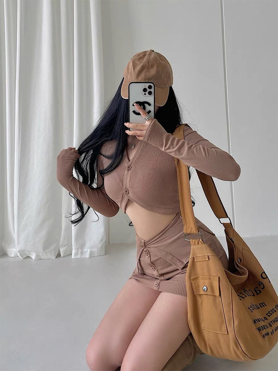 YoungGirlDay hot girl style sexy short long-sleeved cardigan single-breasted cuffed hip-covering short skirt knitted suit (B1816)
