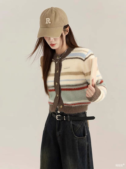 Yang Paopao American retro striped contrasting short sweater jacket for women in autumn small round neck knitted top