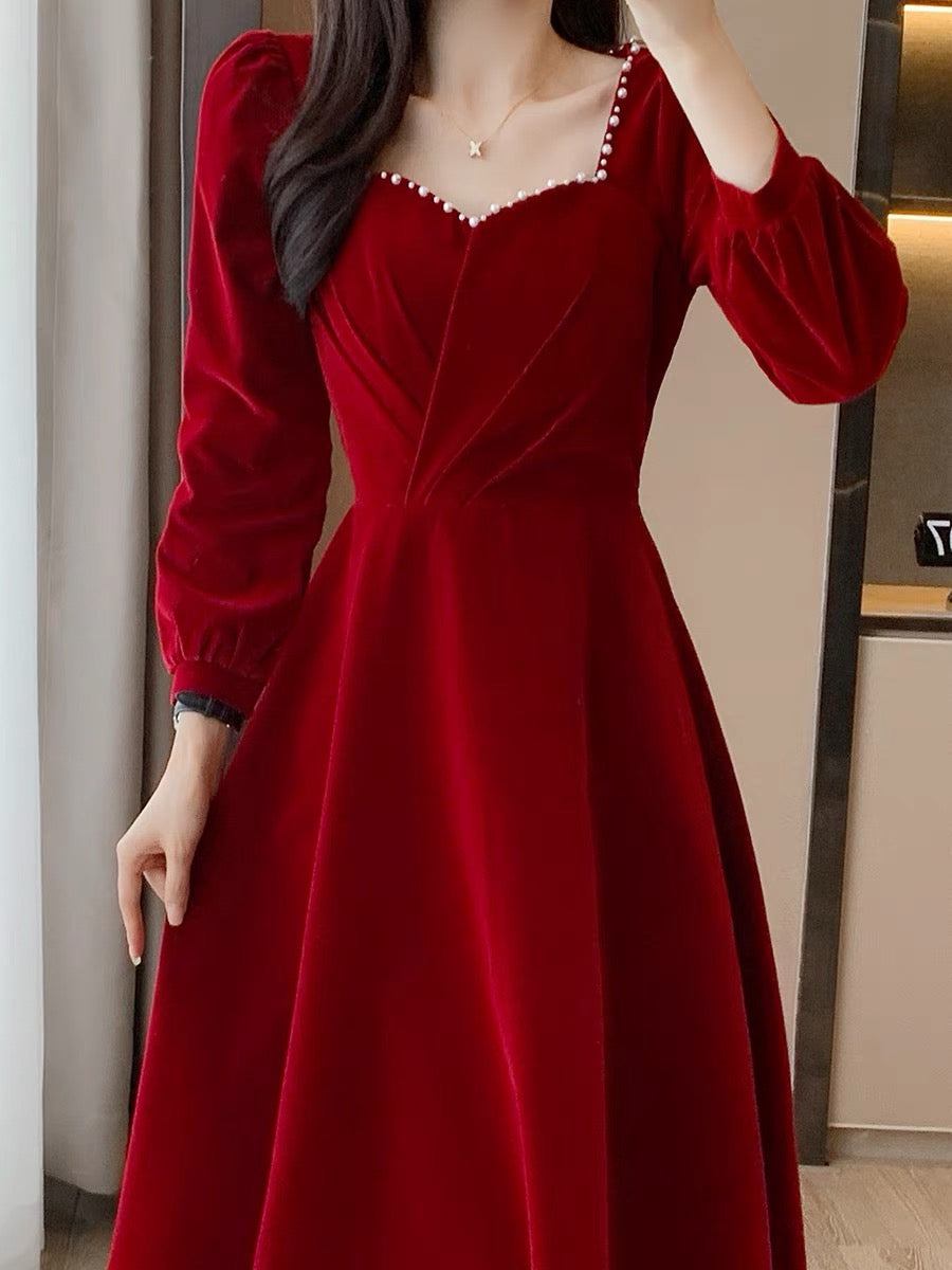Autumn new style French retro fashion temperament light luxury high-end slim banquet engagement dress velvet dress
