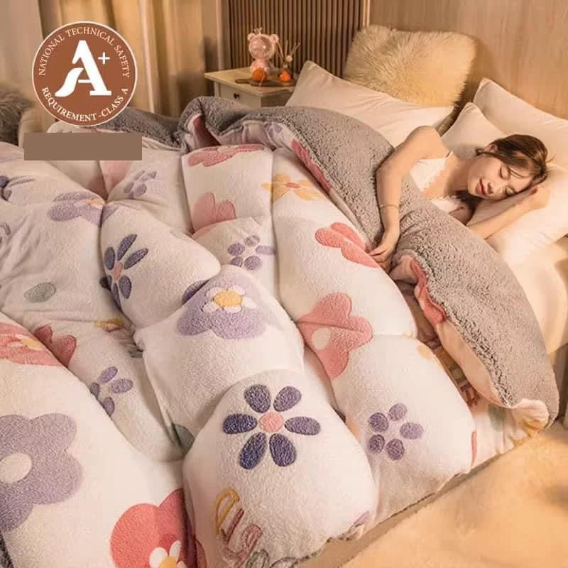 Coral fleece blanket lamb fleece quilt thickened winter single student dormitory milk flannel blanket bed