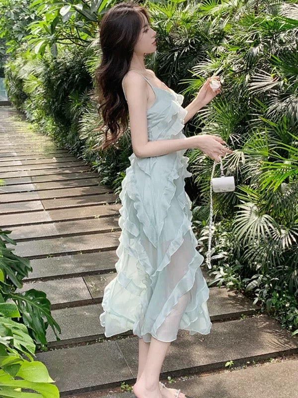 French V-neck ruffled temperament suspender dress 2023 new women's summer high-end chic and beautiful long skirt