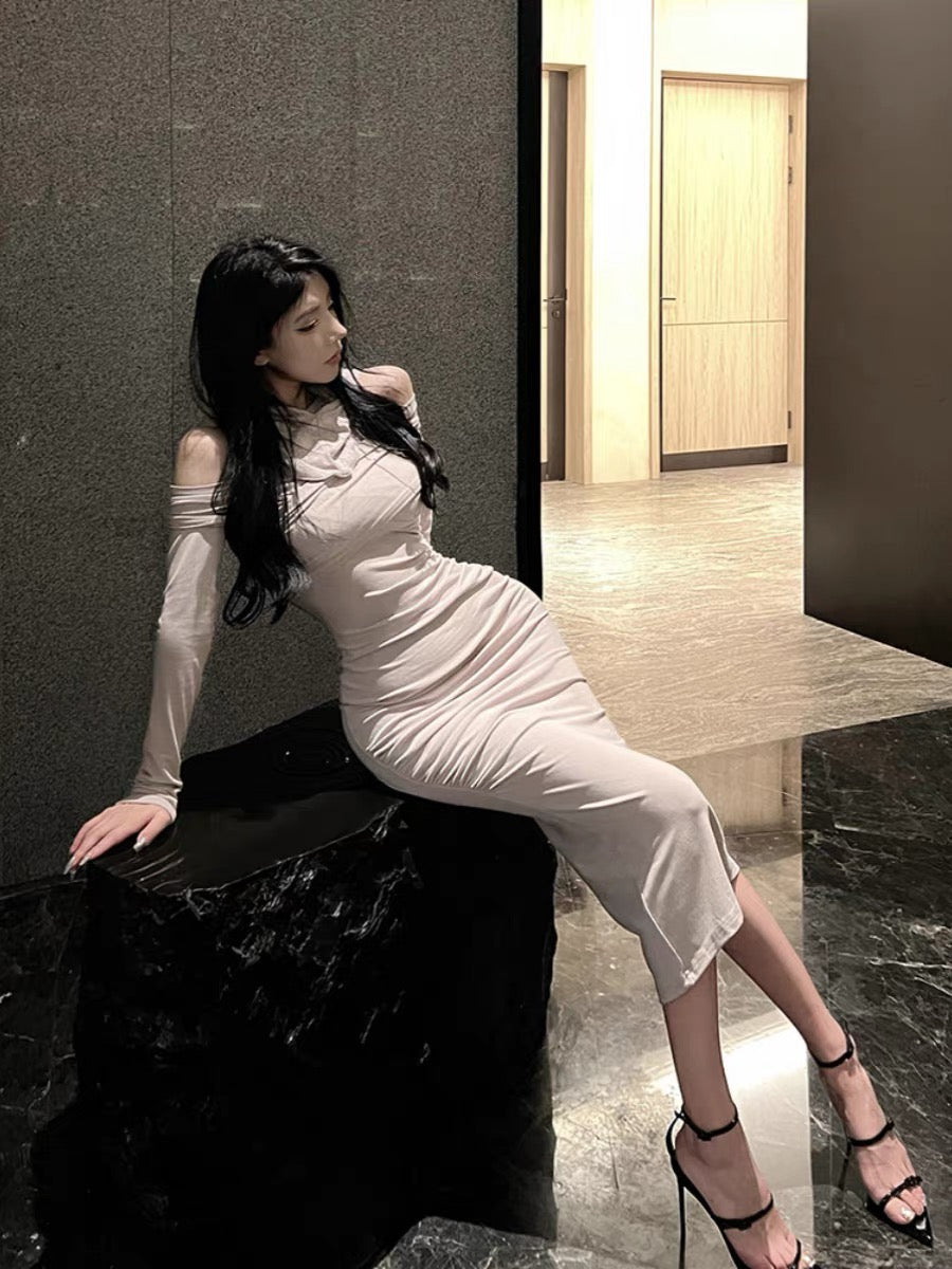 Yujie goddess style niche sexy off-shoulder long-sleeved pleated waist mid-length hooded gray dress for women summer A2272