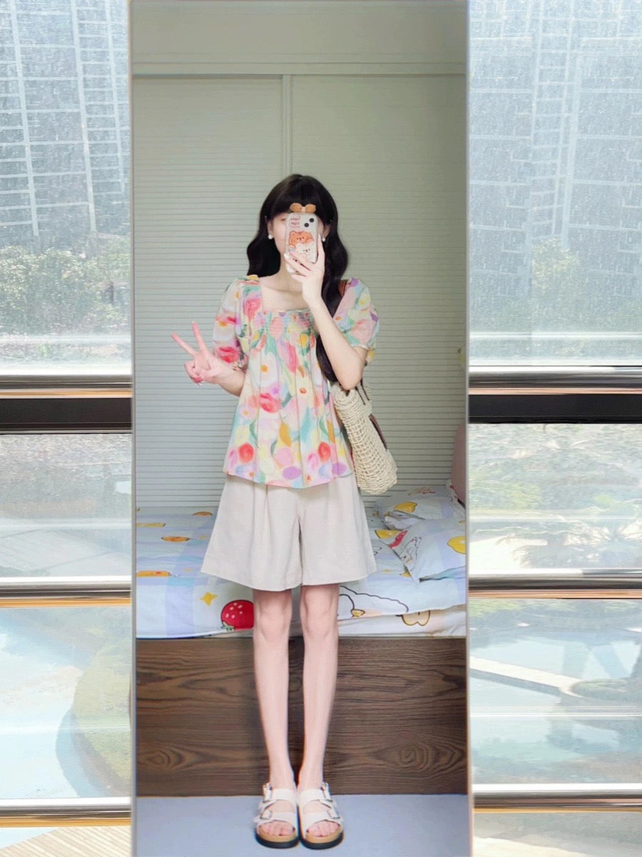 Korean style age-reducing full set of summer clothes dopamine color puff sleeve top casual shorts two-piece set small