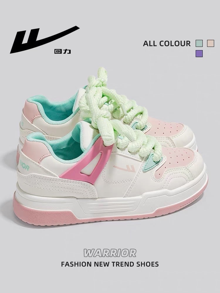 Pull back women's shoes white shoes 2023 spring new all-match thick-soled niche original national tide fashion bread shoes sneakers