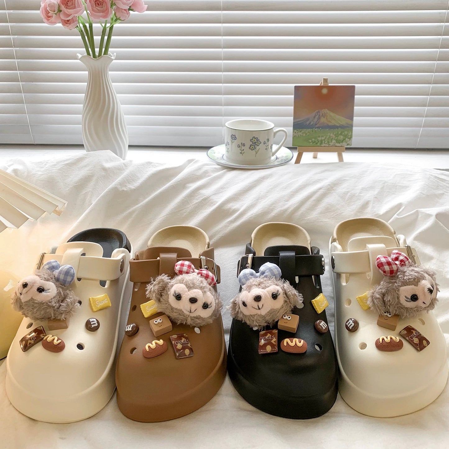 Cartoon cute Shirley May hole shoes for women 2025 spring and summer new style casual breathable non-slip thick bottom half-slip