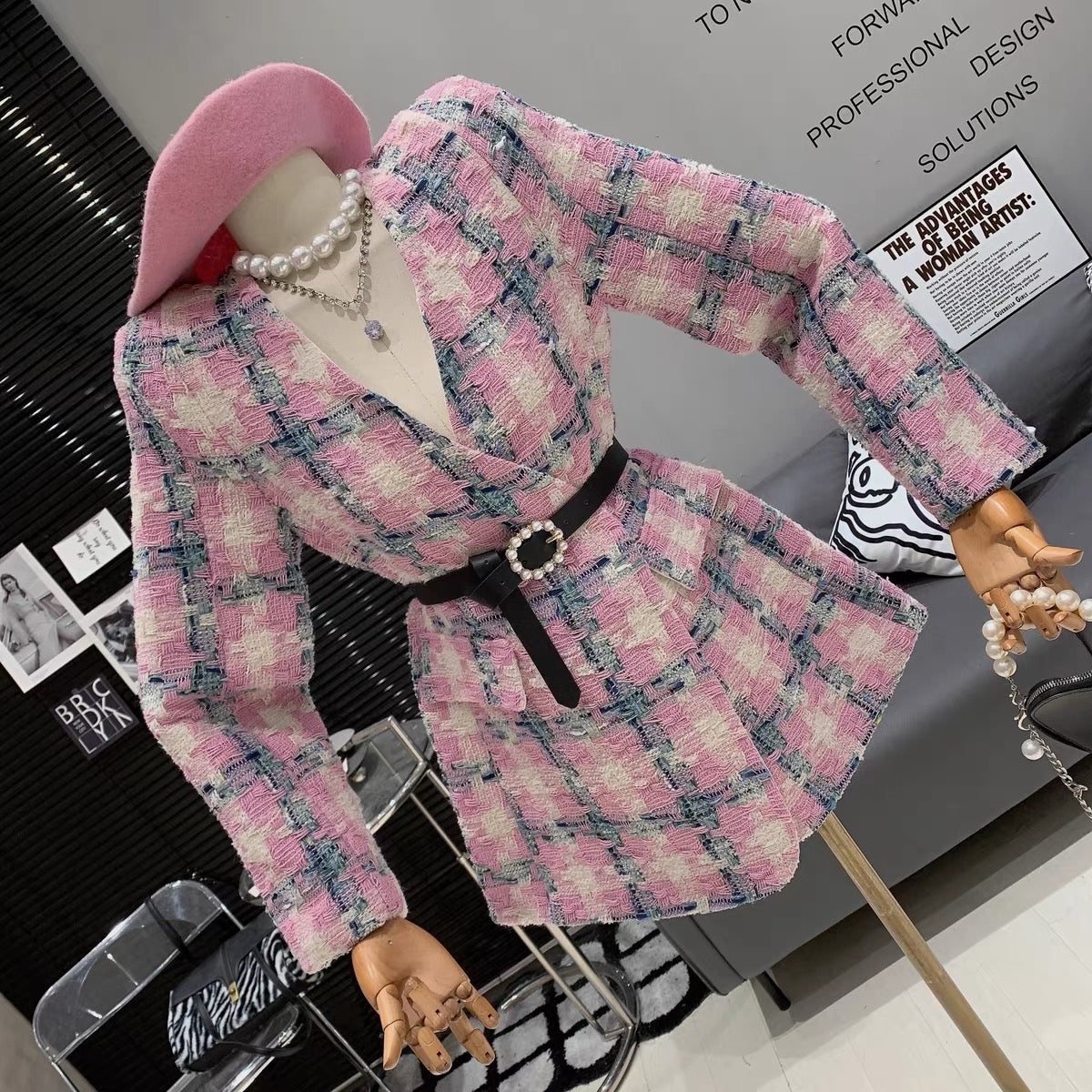 Gentle style ladylike high-end exquisite pink plaid woven small fragrance French V-neck loose long-sleeved jacket T7970
