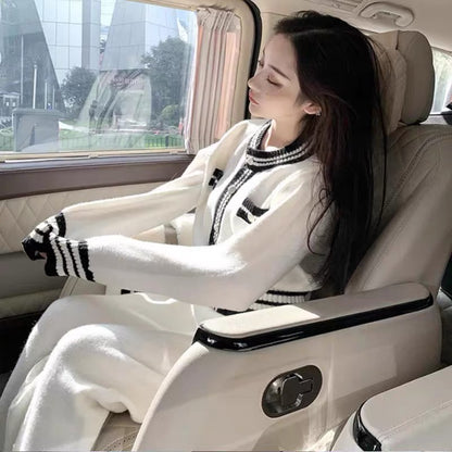 Autumn and winter clothing 2023 new female high-end temperament goddess Fan Xiaoxiangfeng professional white wide-leg pants two-piece suit