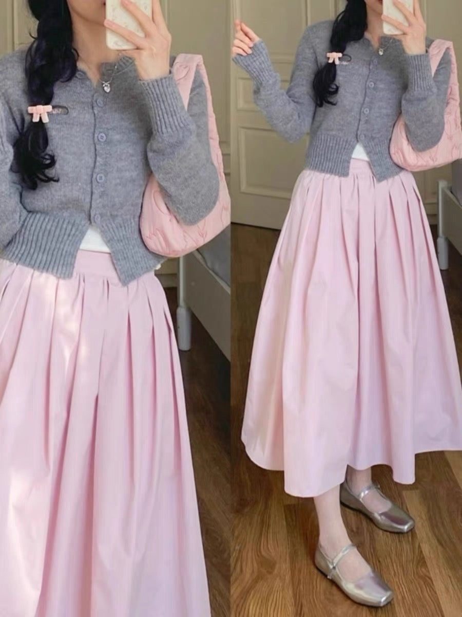 Small fragrant wind sweater jacket short knitted cardigan skirt two-piece suit fashion age-reducing autumn tea-based salt-based