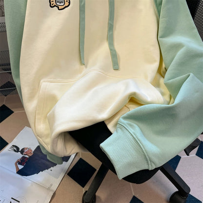 Milk fufu lazy cute cat embroidered hooded sweatshirt for men and women in spring and autumn sweet niche color matching raglan sleeve top