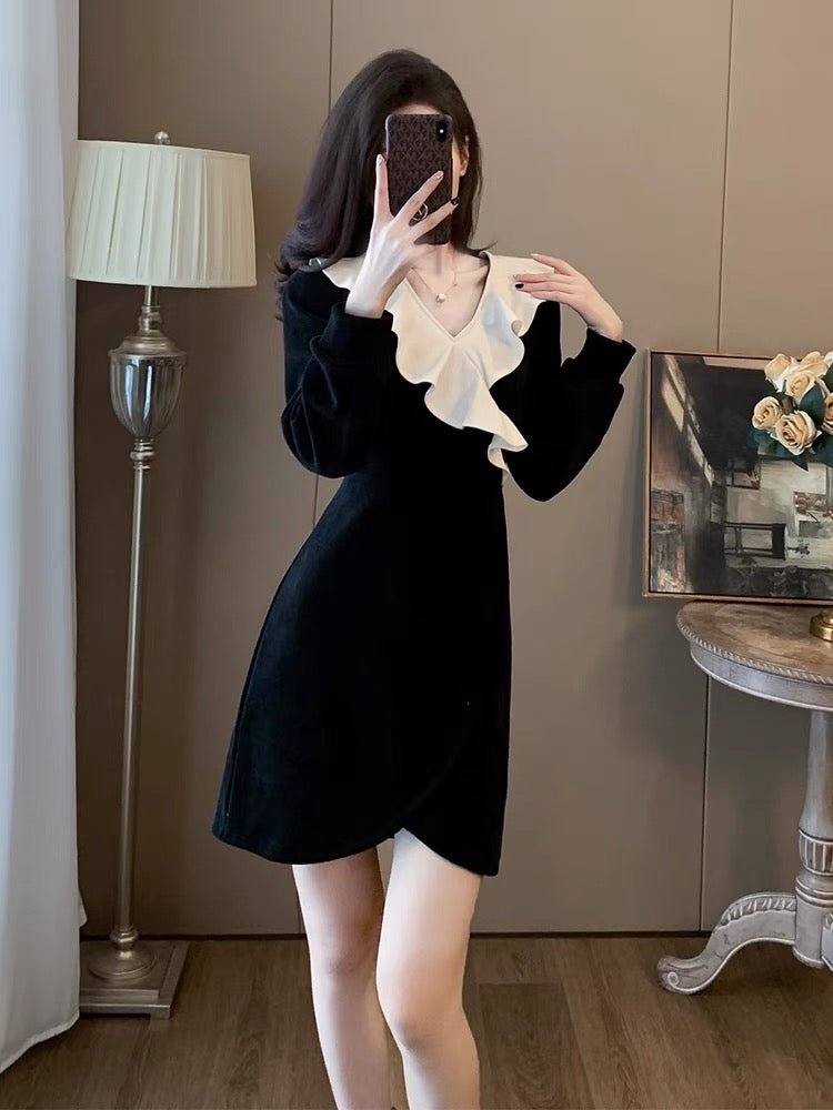 Fashionable, casual and western-style stitching contrasting color dress 2023 autumn and winter new style waist slimming hip-hugging skirt D6691