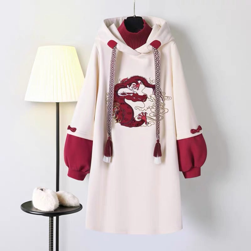 Maternity wear, winter fashion, velvet hooded sweatshirt, New Year's maternity spring suit, long-sleeved fake two-piece dress