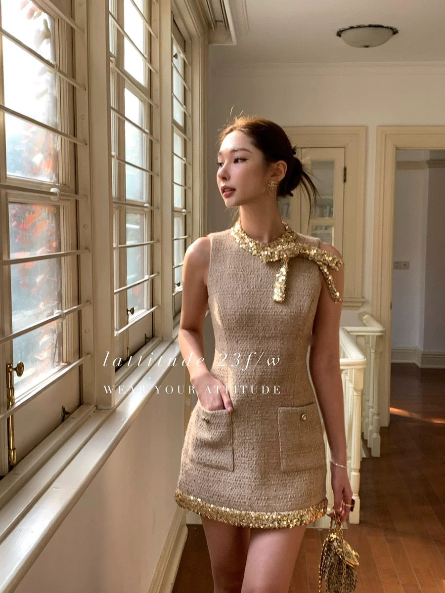 LATTITUDE/Yang Xiaolu sparkling gold dress tweed trimmed straight woolen dress