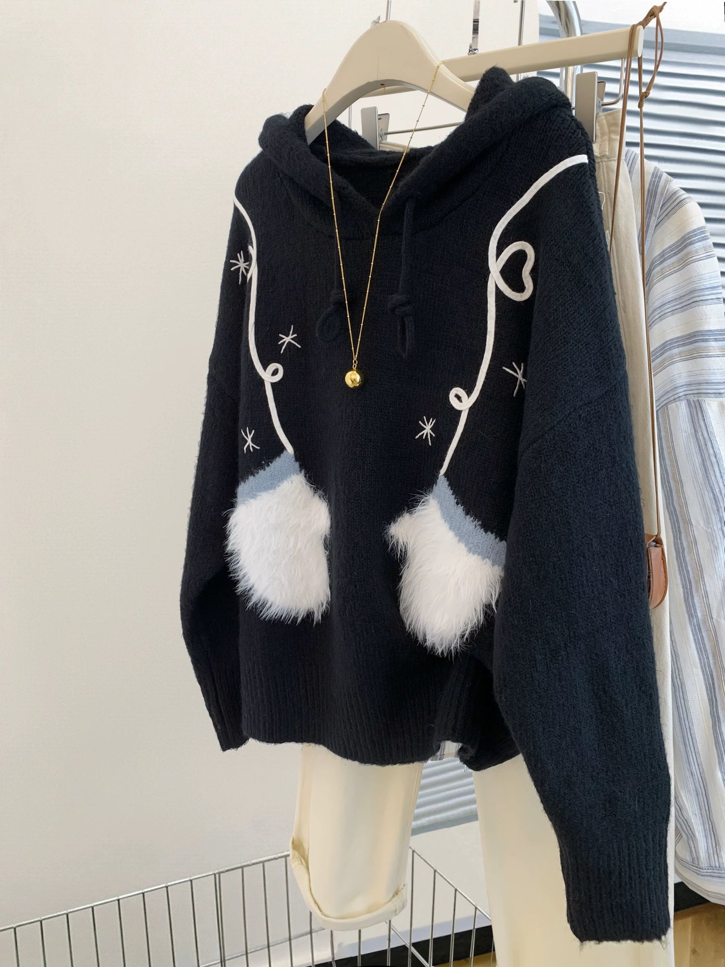 style bow-knitted sweater cardigan coat for women in early autumn straight shoulder French design short outerwear
