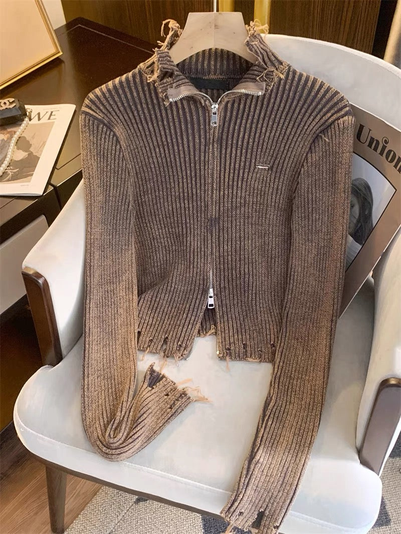 French Style Knitwear Women's 2023 New Autumn Style Old Frayed Khaki Zipper High Collar Lazy Style Caảdigan V1133