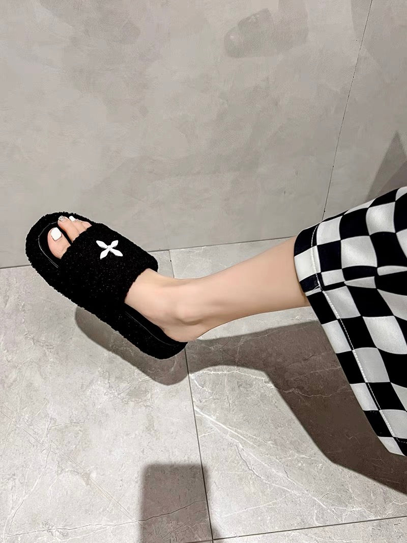Mr. h/2023 New Furry Slippers Women's Cross Wear Flat Thick Soled Increased One-line Slippers (S0125)