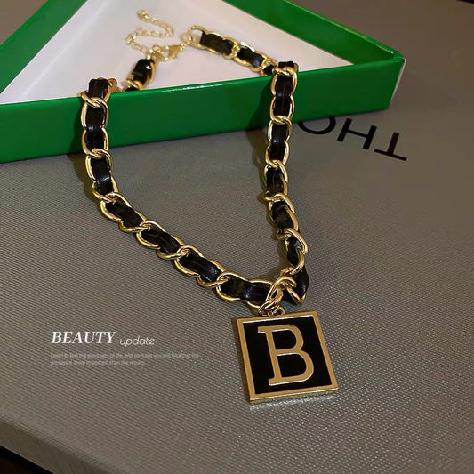Korean Dongdaemun Letter B Square Leather Winding Chain Necklace Personality Temperament Clavicle Chain Net Red Necklace Female