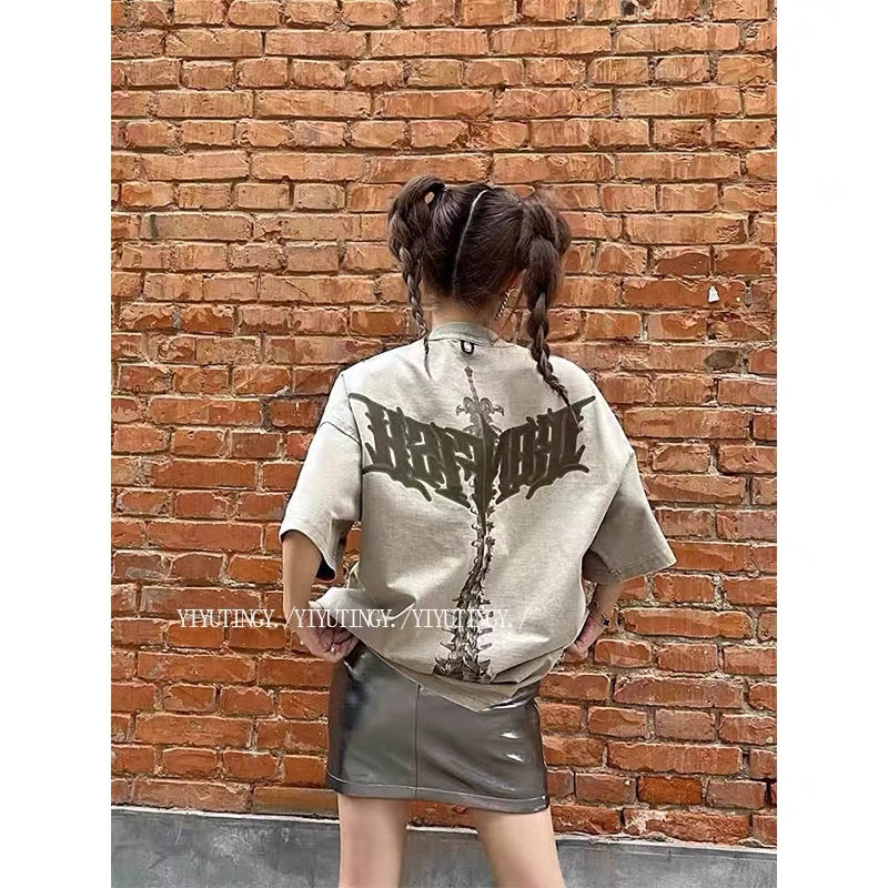 American high street retro character printed T-shirt for women 2023 summer trendy brand loose slimming design top ins (A12)