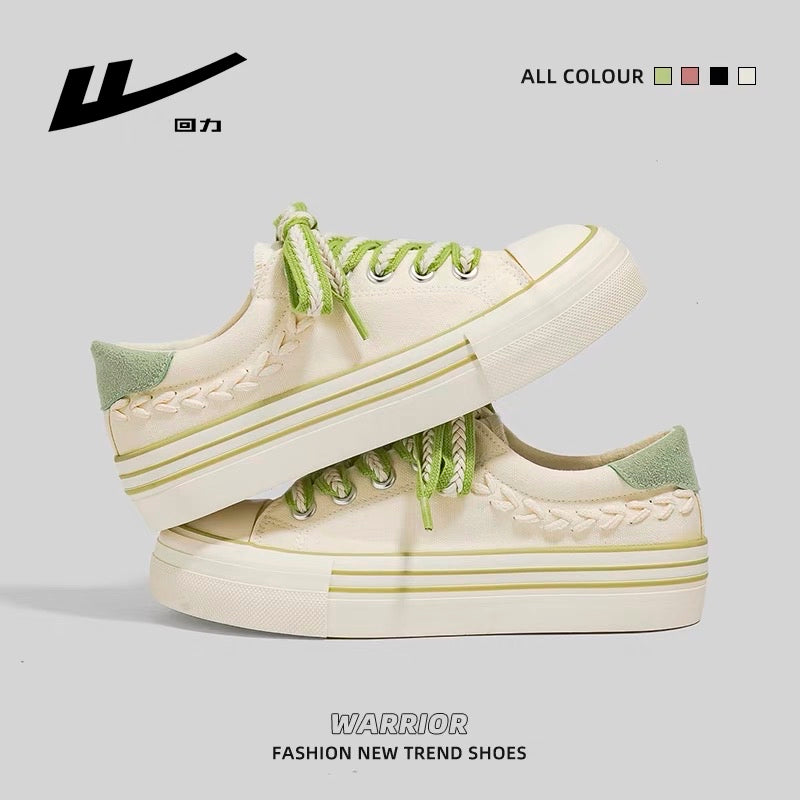 Pull back canvas shoes women's 2023 spring and summer new all-match breathable sneakers women's casual niche students flat bottom white shoes
