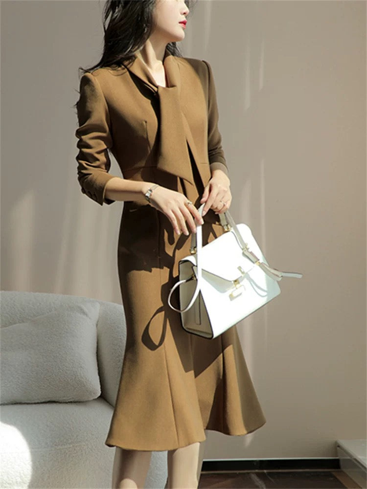 2023 autumn and winter new style European high-end celebrity temperament light luxury slimming professional long skirt fashionable fishtail dress for women