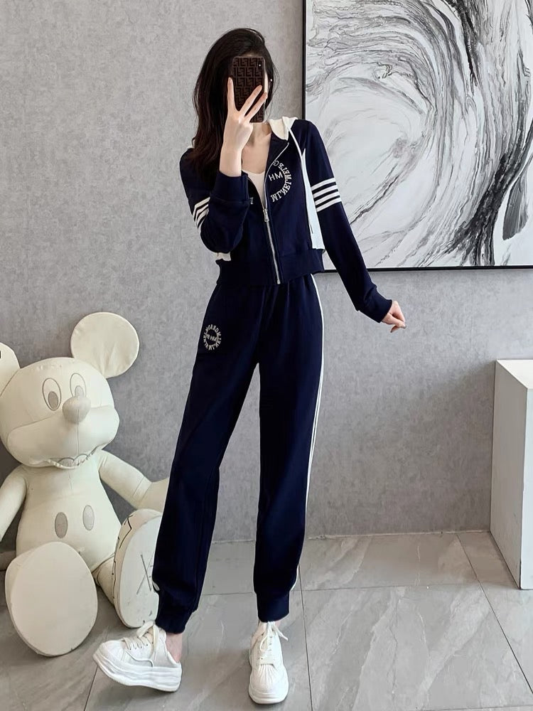 Casual sports suit for women spring 2023 new fashionable and