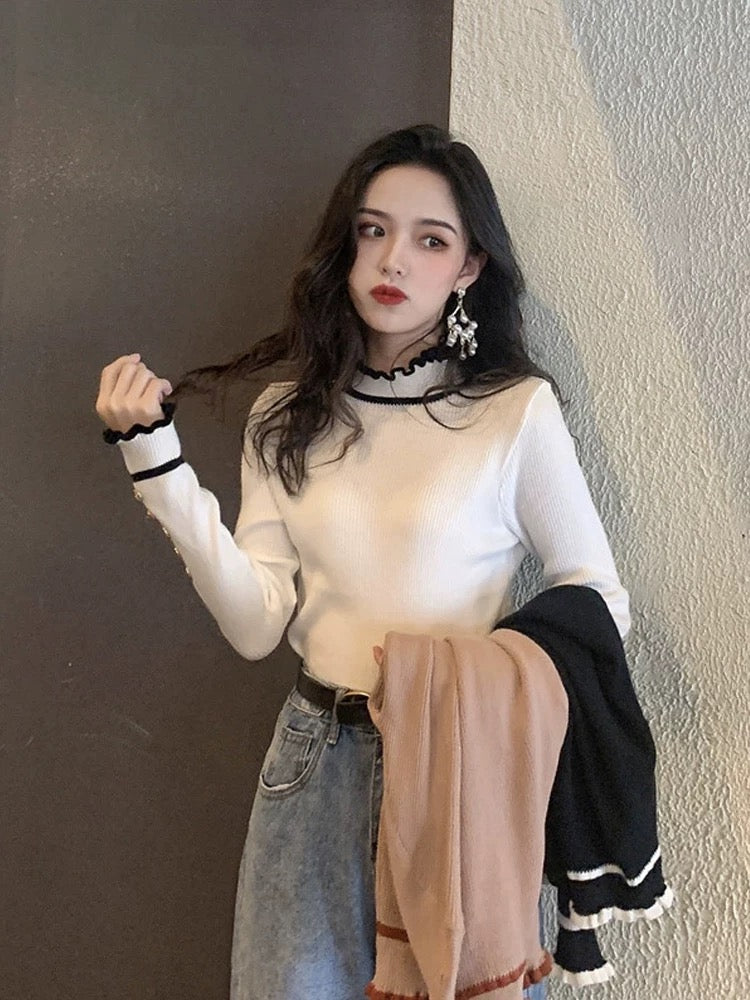 Half turtleneck black bottoming shirt for women in autumn and winter, high-end knitted sweater design, slim fit sweater top