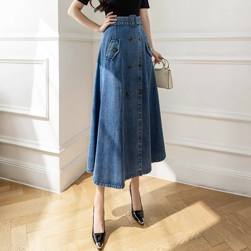 High-waist slit denim skirt for fall and winter with niche design, hip-hugging umbrella skirt, mid-length A-line skirt that reaches the ankle