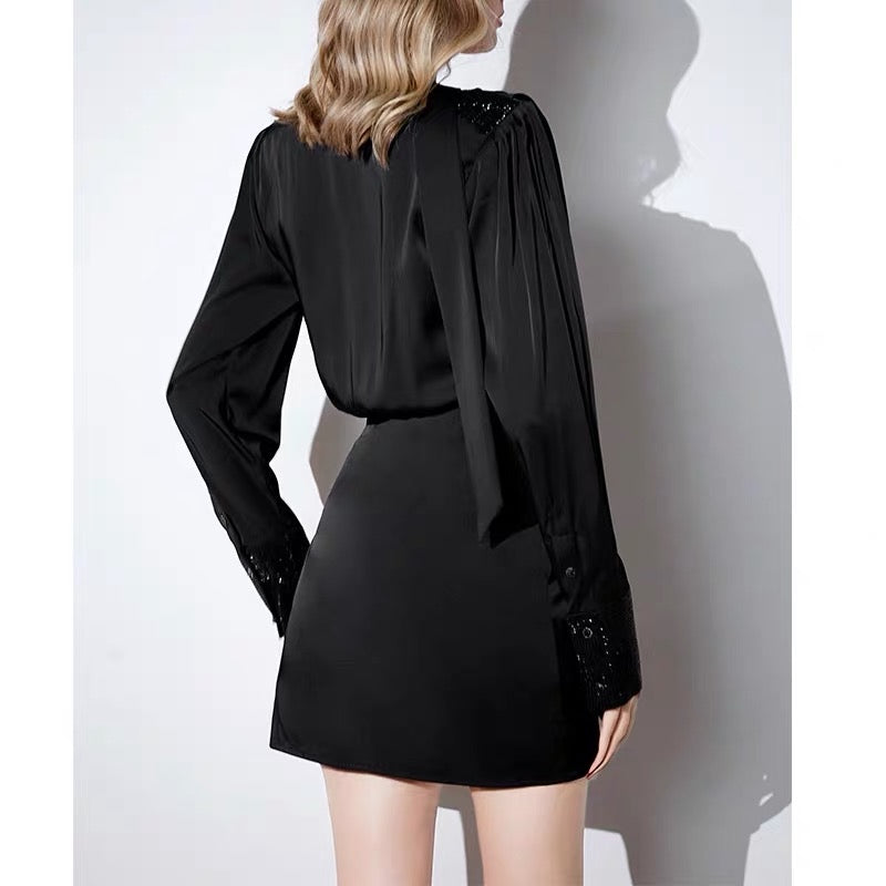 High-end satin dress, feminine v-neck long-sleeved retro little black dress, autumn and winter bottoming dress, annual party dress (V8817)