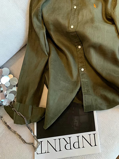 "Old Money" style retro-minimalist green printed long-sleeve Polo-collar shirt for women; a sophisticated, versatile piece perfect for spring and autumn.