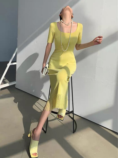 WANGXO short-sleeved French square neck dress women's 2023 summer new tassel slim fit hip-hugging mid-length skirt (B1717)