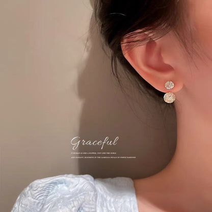 A two-piece diamond-encrusted 2023 new trendy niche design earrings, versatile, simple and cool style earrings