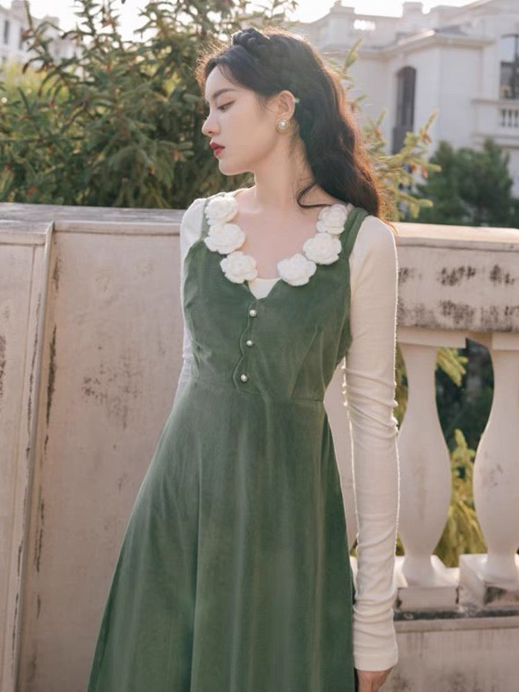 French retro inner bottoming shirt suspender skirt suit for women autumn and winter 2022 new high-end dress two-piece setữ