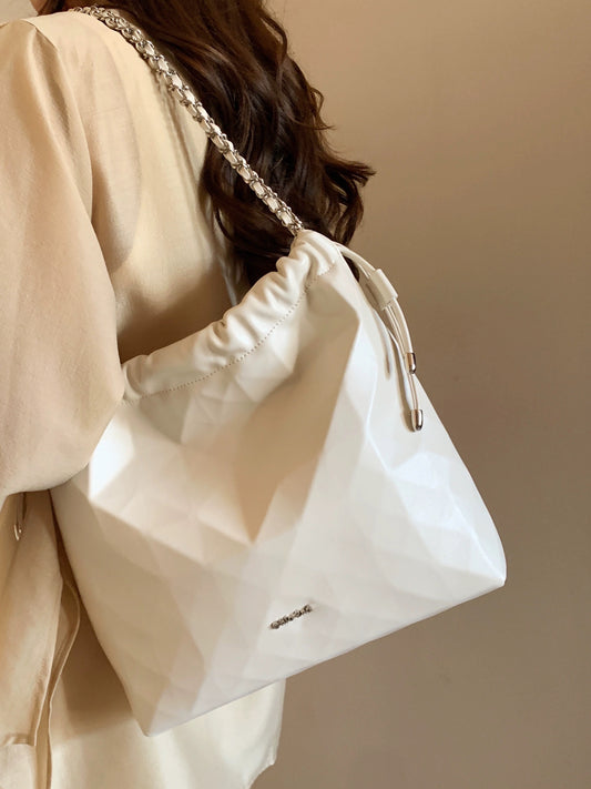 Nanfeng Chio2nd cream big white toilet bag geometric niche chain shoulder bag commute large -capacity bag female