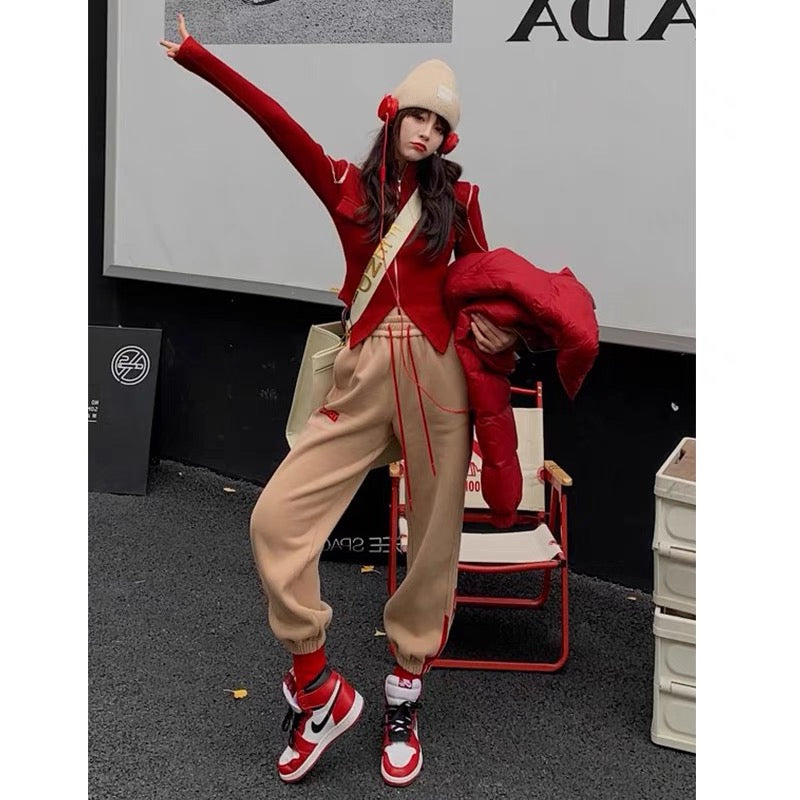 Red sports casual suit for women in autumn and winter New Year clothes, high-end fashionable velvet sweatshirt and leggings pants two-piece set