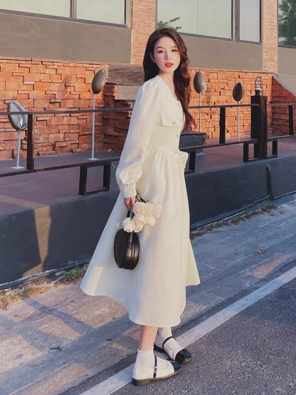 Off-white small fragrant dress autumn women's 2023 new textured French style gentle and elegant temperament A-line skirt
