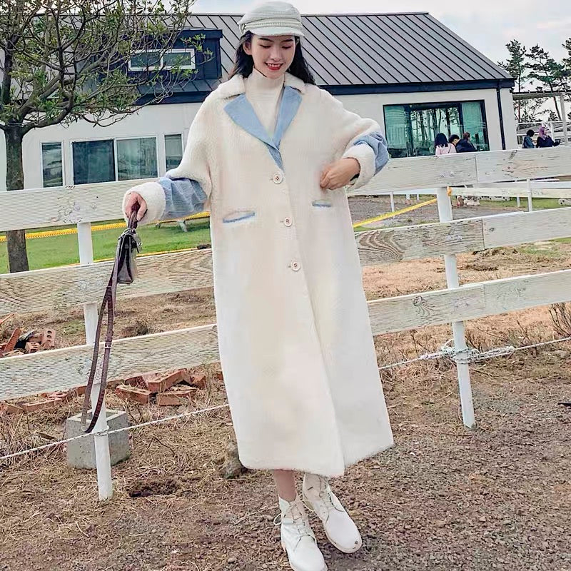 Fashionable denim splicing fur one-piece lamb wool coat for women 2023 winter new loose over-the-knee thickened cotton coat