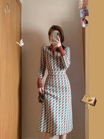 Knitted suit 2023 new spring fashion fashion goddess style high-end slimming skirt two-piece set T3481