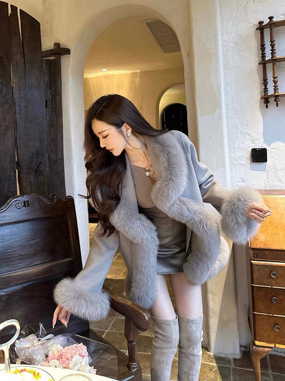 Shanxi said 100% wool double-sided woolen coat with fox fur lapel, noble temperament, elegant bell sleeves coat for women (B1318)