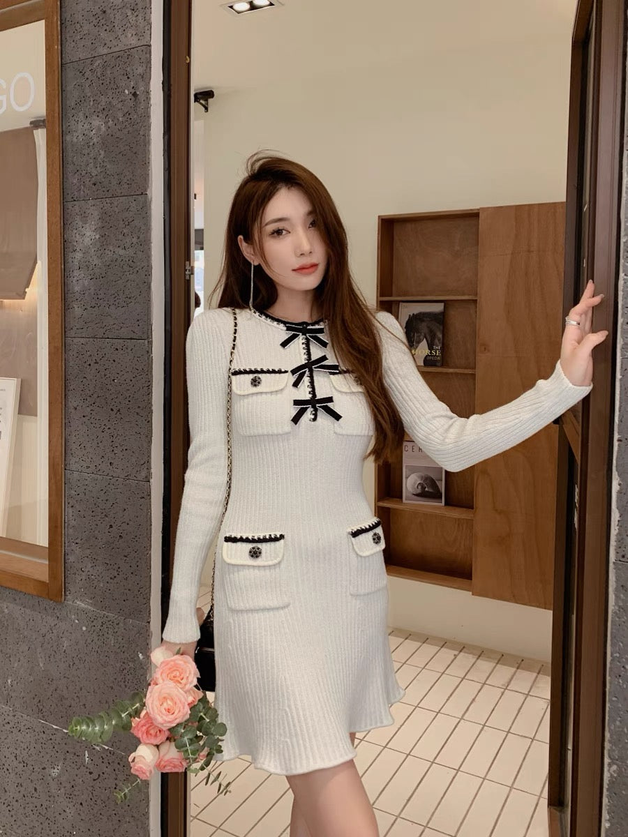 Elegant princess ladylike design niche bow long-sleeved round neck silver knitted bottoming inner dress (D165)