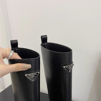 Super cool ~ straight legs!  Thick-soled British style knight Chelsea boots women's straight thick heel western high boots boots