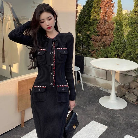 French retro style high-end black long-sleeved knitted dress for women with bow knot and bottoming skirt D9192
