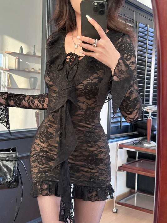 Luo Ge's wool roll early spring American sexy hottie pure desire lace hip-covering short long-sleeved dress for women