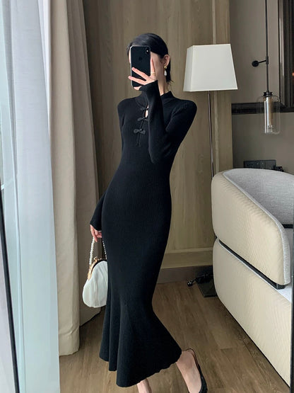 Guo Ge's black knitted dress for women 2023 autumn and winter new style dignified and slim with new Chinese style long skirt