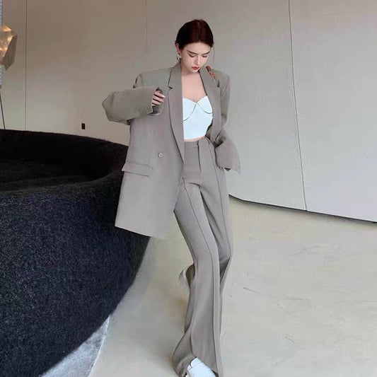 Royal sister-style goddess style early autumn fashion suit suit, western style Internet celebrity hot street high-waisted wide-leg pants two-piece set