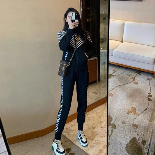 Sports suit for women spring and autumn 2023 new trendy fashionable street casual fashion age-reducing plaid sweatshirt two-piece set