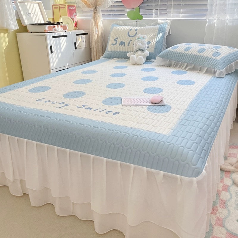 Summer printed bed skirt latex ice silk mat three-piece set princess style bed sheet air conditioning mattress mat machine washable