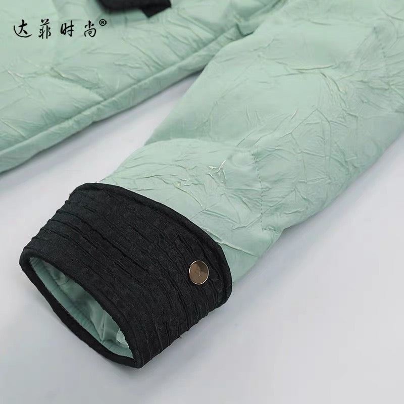 2023 winter new fashion temperament national style design contrasting color thickened lace-up 90 down down jacket for women