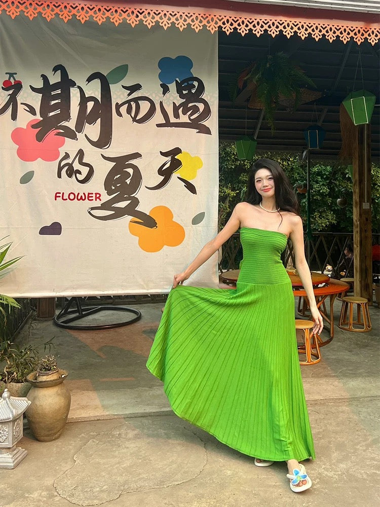 Green waist sexy tube top knitted long skirt for women summer photo taking whitening high-grade seaside holiday dress