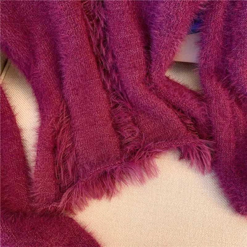 High-end pure desire sweet and spicy plum color one-shoulder imitation mink sweater ripped halterneck short sweater for women in autumn and winter