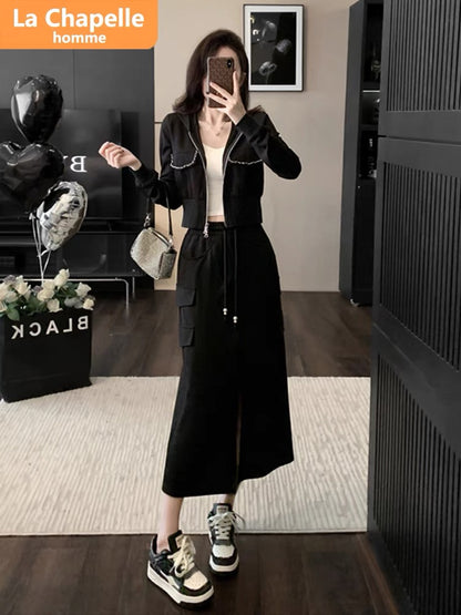 La Chapelle's autumn outfit is paired with a complete set of fashionable 2023 new internet celebrity sports style slit skirt two-piece set