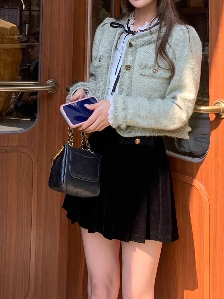 Juicecola Black Velvet Pleated Skirt Women's Autumn and Winter High Waist Slim Small College A-Line Skirt Short